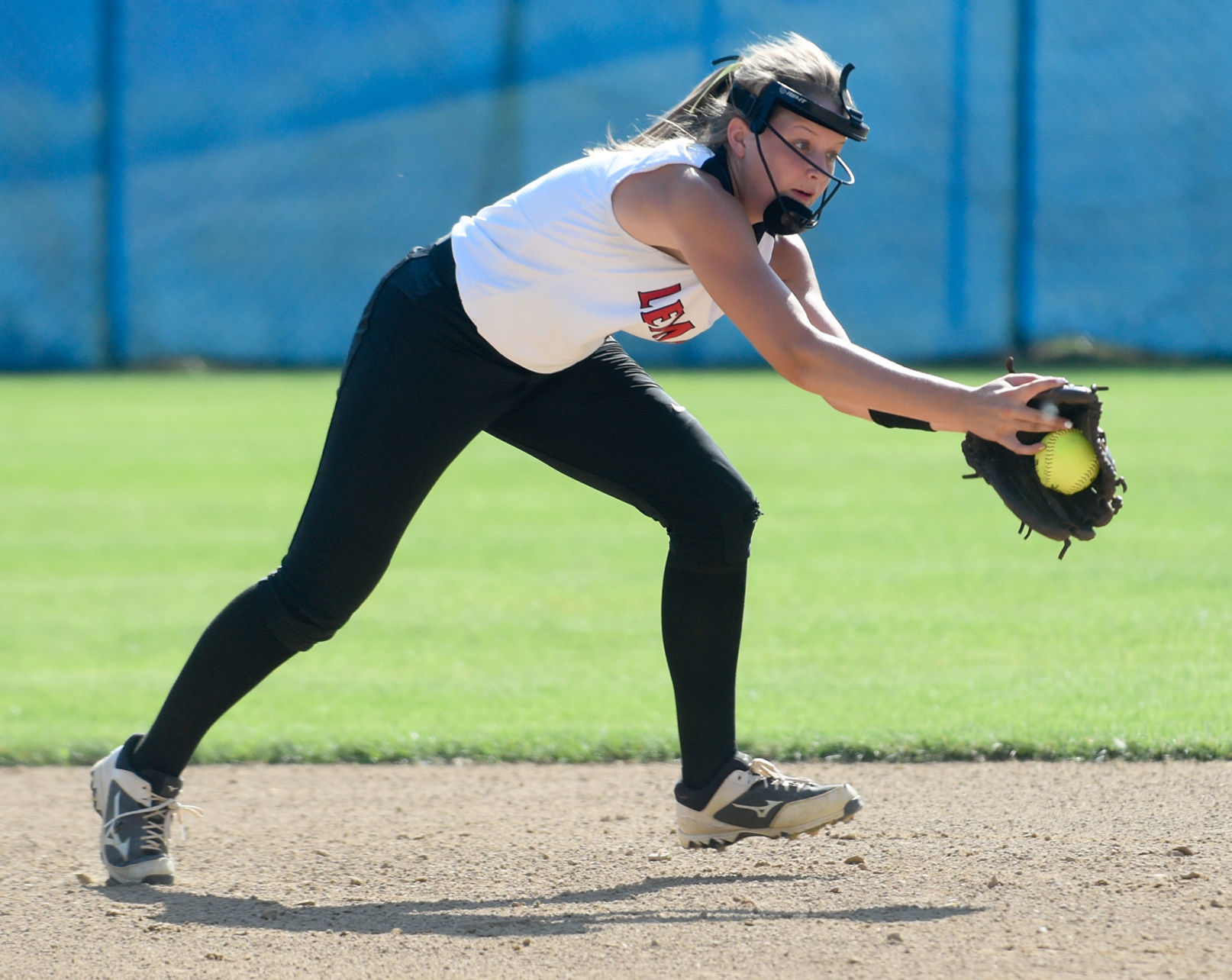 Softball Le Mars at Bishop Heelan